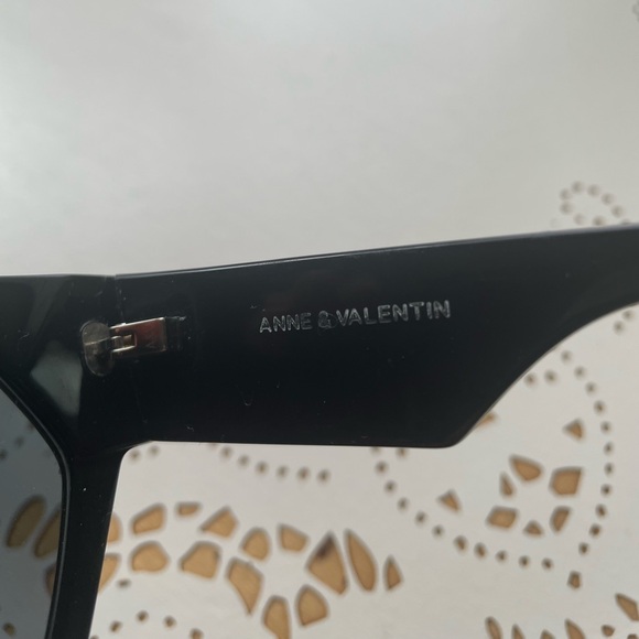 Anne et Valentine Black Sunglasses "Streep" Made in France Luxury Eyewear - Picture 11 of 17